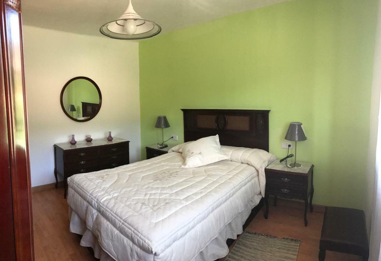 Casa De Pueblo Con Merendero Alquilable Opcionalmente Casarejos Eksteriør bilde