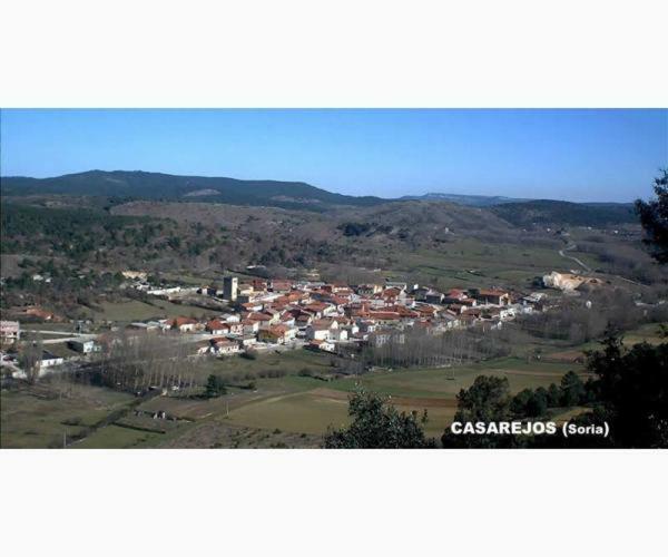 Casa De Pueblo Con Merendero Alquilable Opcionalmente Casarejos Eksteriør bilde