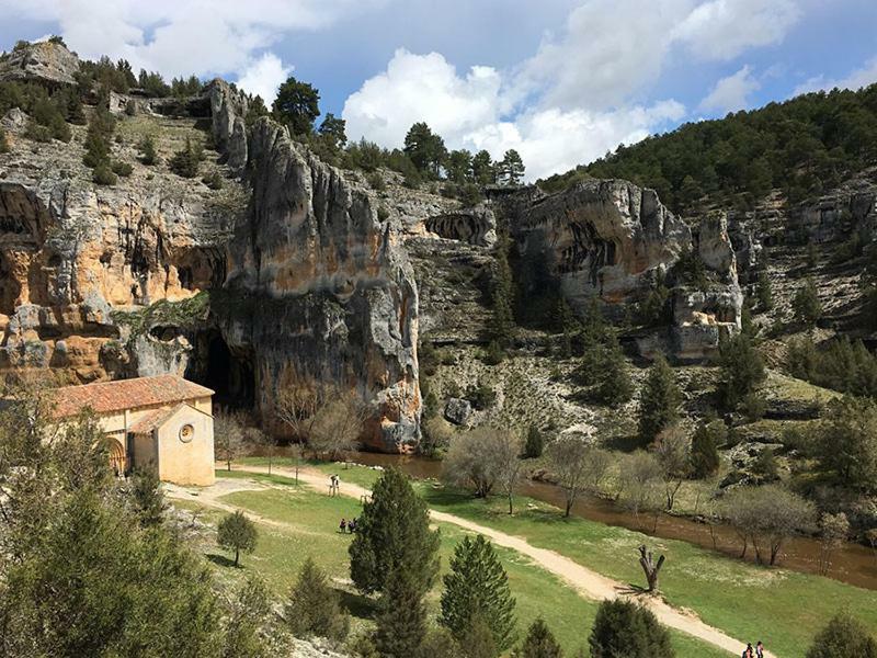 Casa De Pueblo Con Merendero Alquilable Opcionalmente Casarejos Eksteriør bilde